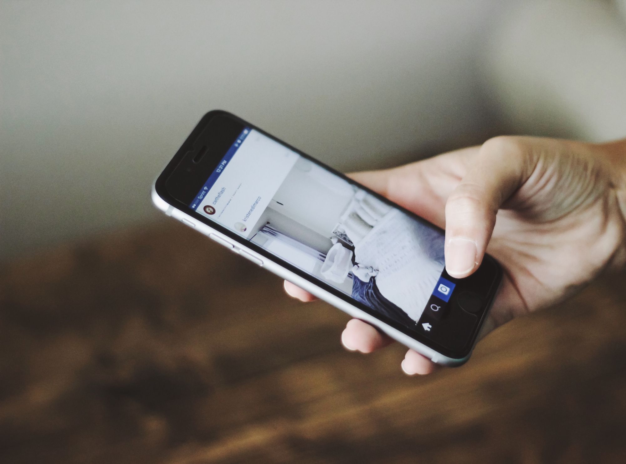 kdy někomu dát své telefonní číslo online datování jak připojit